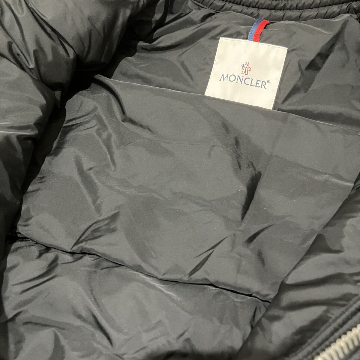 MONCLER 【AMIOT】ダウンジャケットI20911A00101 古着・中古-6枚目のアイテム画像