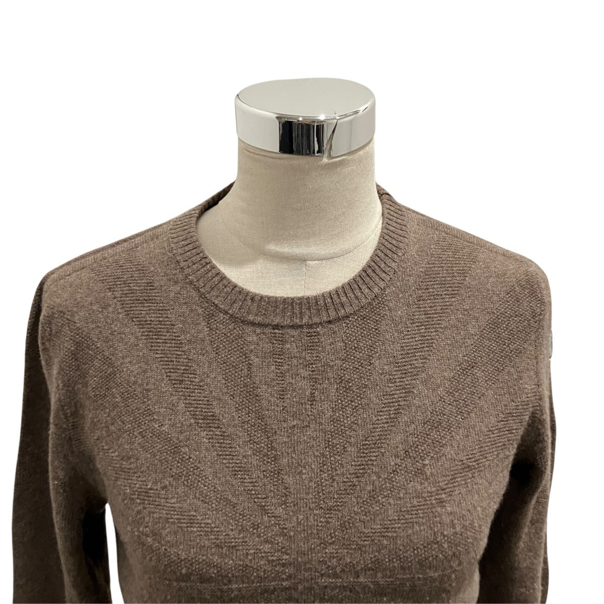 クルーネックニットJUMBO ROUND NECK