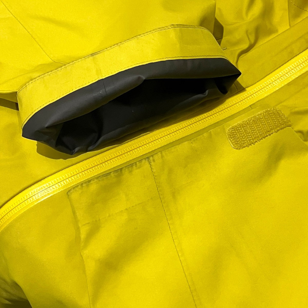 【GORE-TEX SHELL JACKET】GORE-TEXマウンテンパーカー