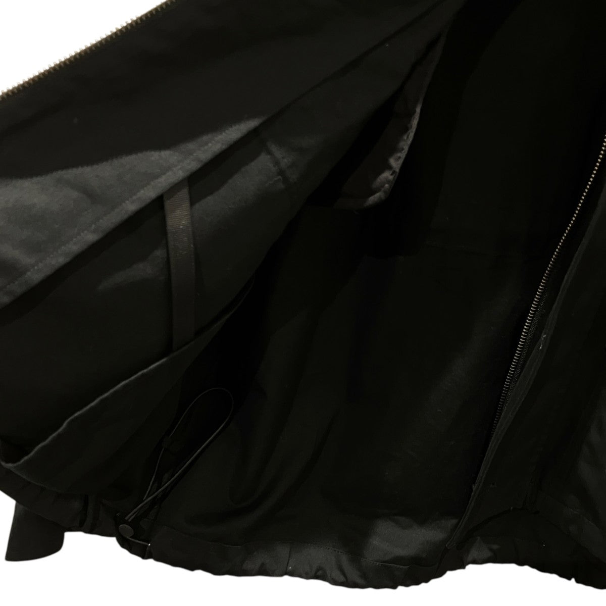 【Royal Navy Ventile Parka】ジップパーカー25SS16GYW01