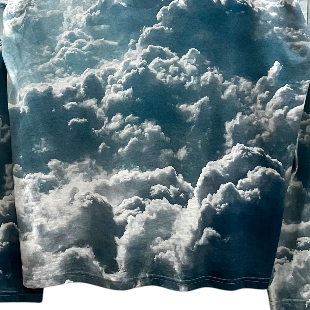 【New Coulos】グラフィックTシャツ
