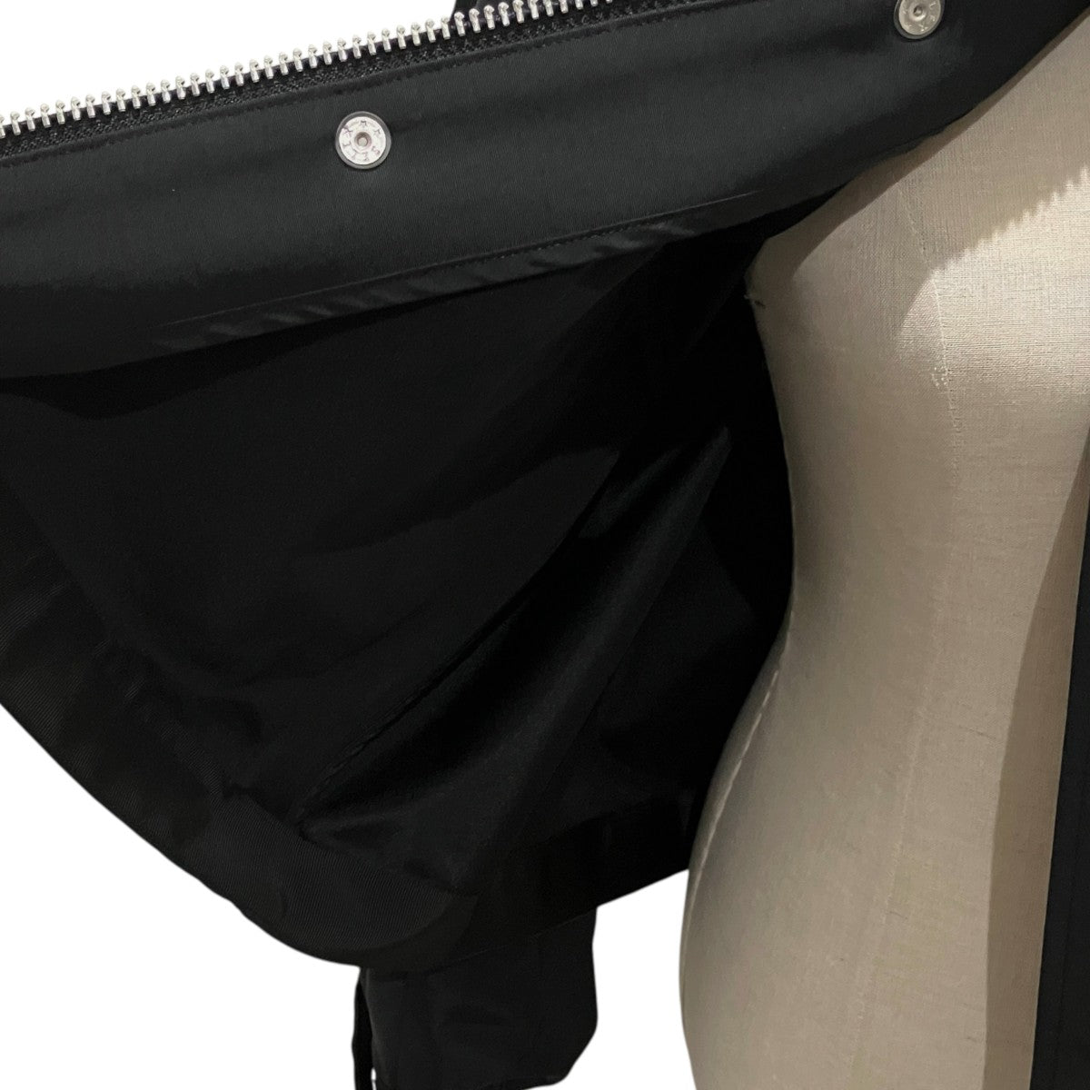 sacai 25AW【Grosgrain Nylon Twill Blouson】ベロア切替ジャケット25−07881 古着・中古-5枚目のアイテム画像