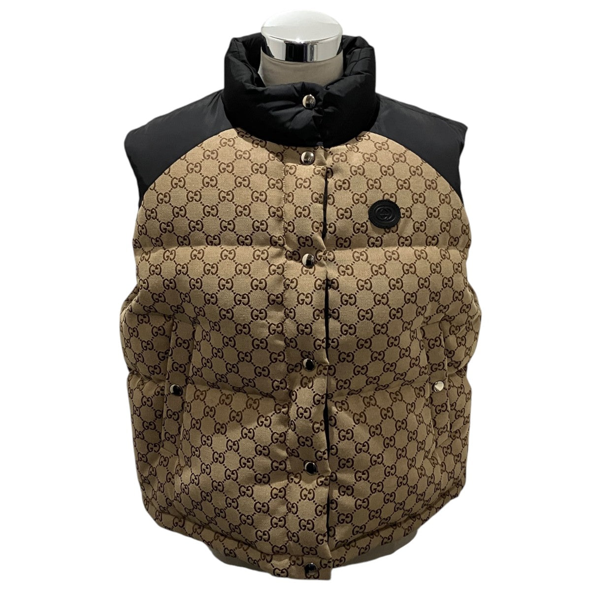 GUCCI GG柄ダウンベスト717547 古着・中古-1枚目のアイテム画像