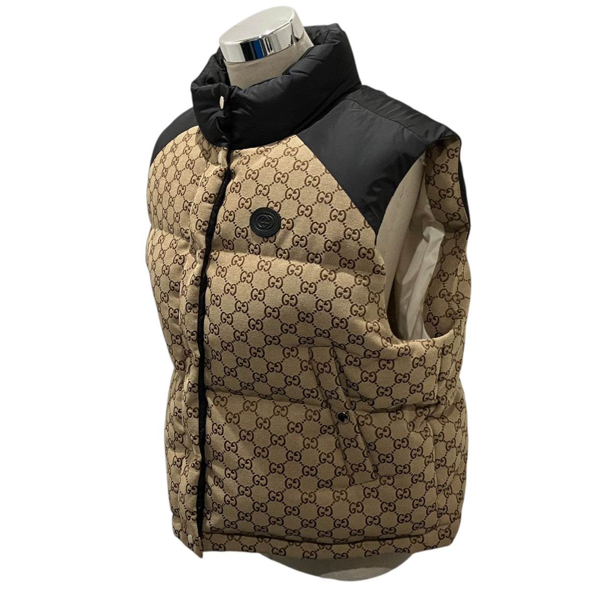 GUCCI GG柄ダウンベスト717547 古着・中古-2枚目のアイテム画像