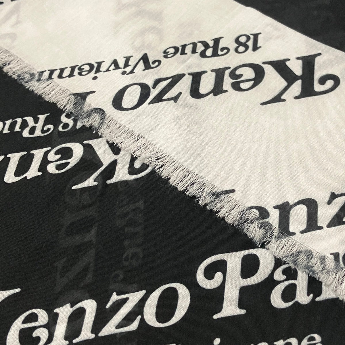 KENZO ロゴプリントコットンスカーフFE58EU720PED 古着・中古-6枚目のアイテム画像