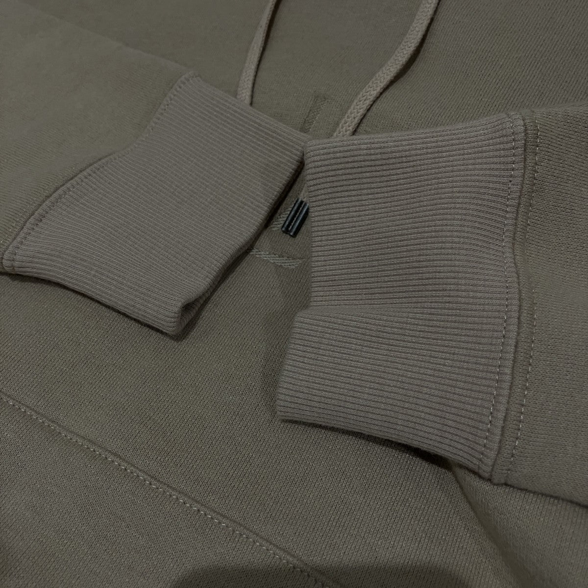 Saint Laurent Paris 【EMBROIDERED HOODIE】ロゴフーディー732313 Y37CG 古着・中古-5枚目のアイテム画像