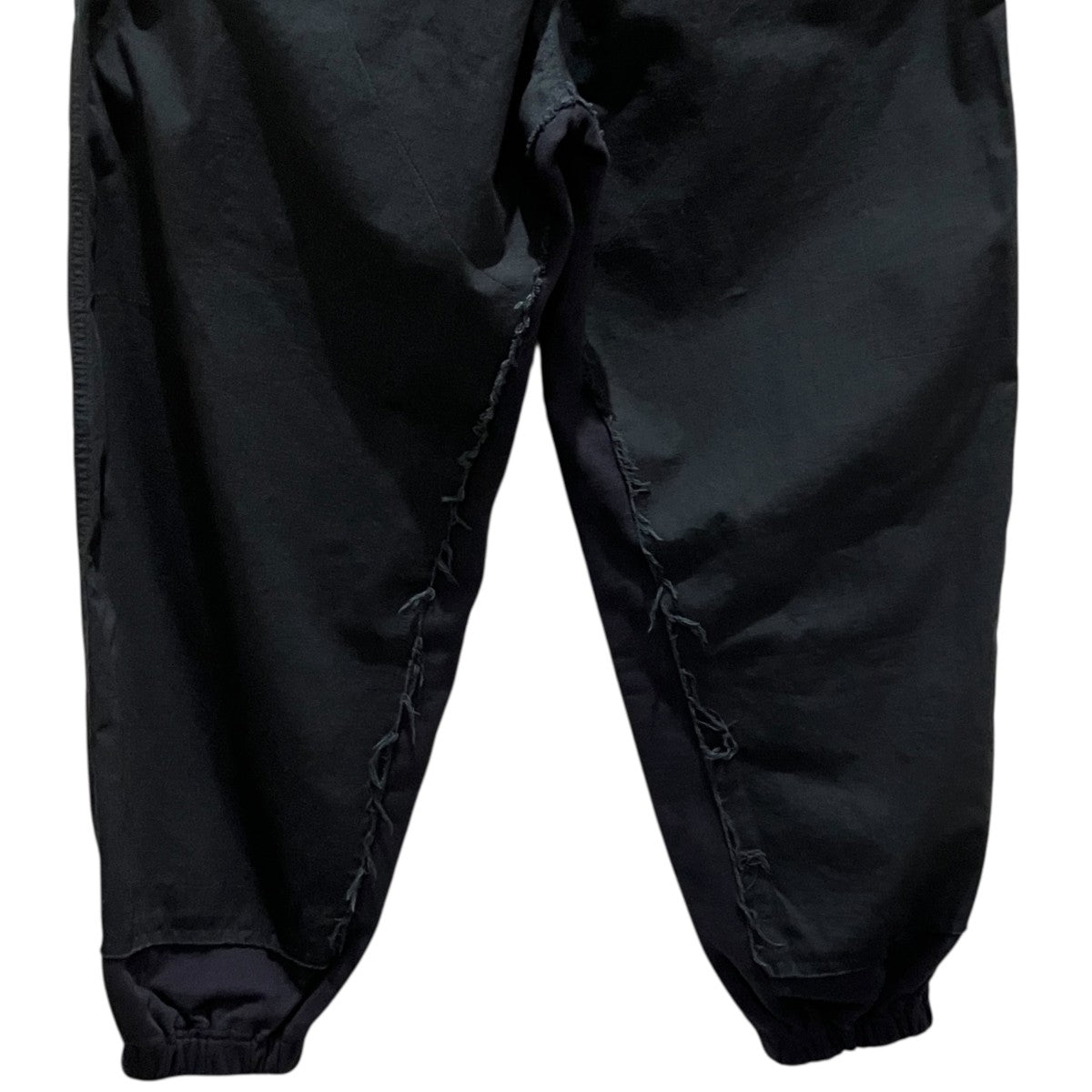 BALENCIAGA ダメージ加工ジョガーパンツ691259 TLP03 古着・中古-4枚目のアイテム画像