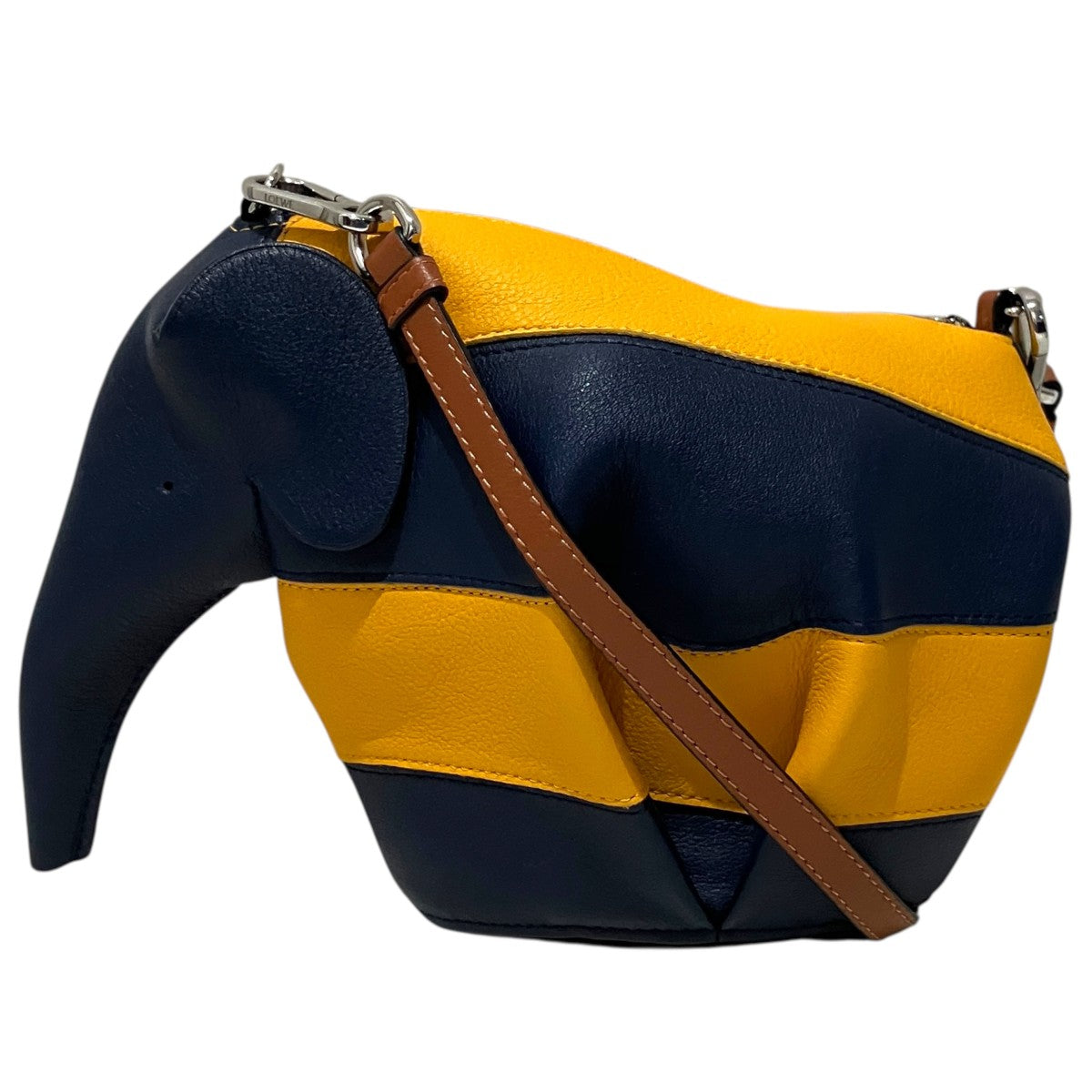 LOEWE ショルダーバッグWS15602 古着・中古-1枚目のアイテム画像