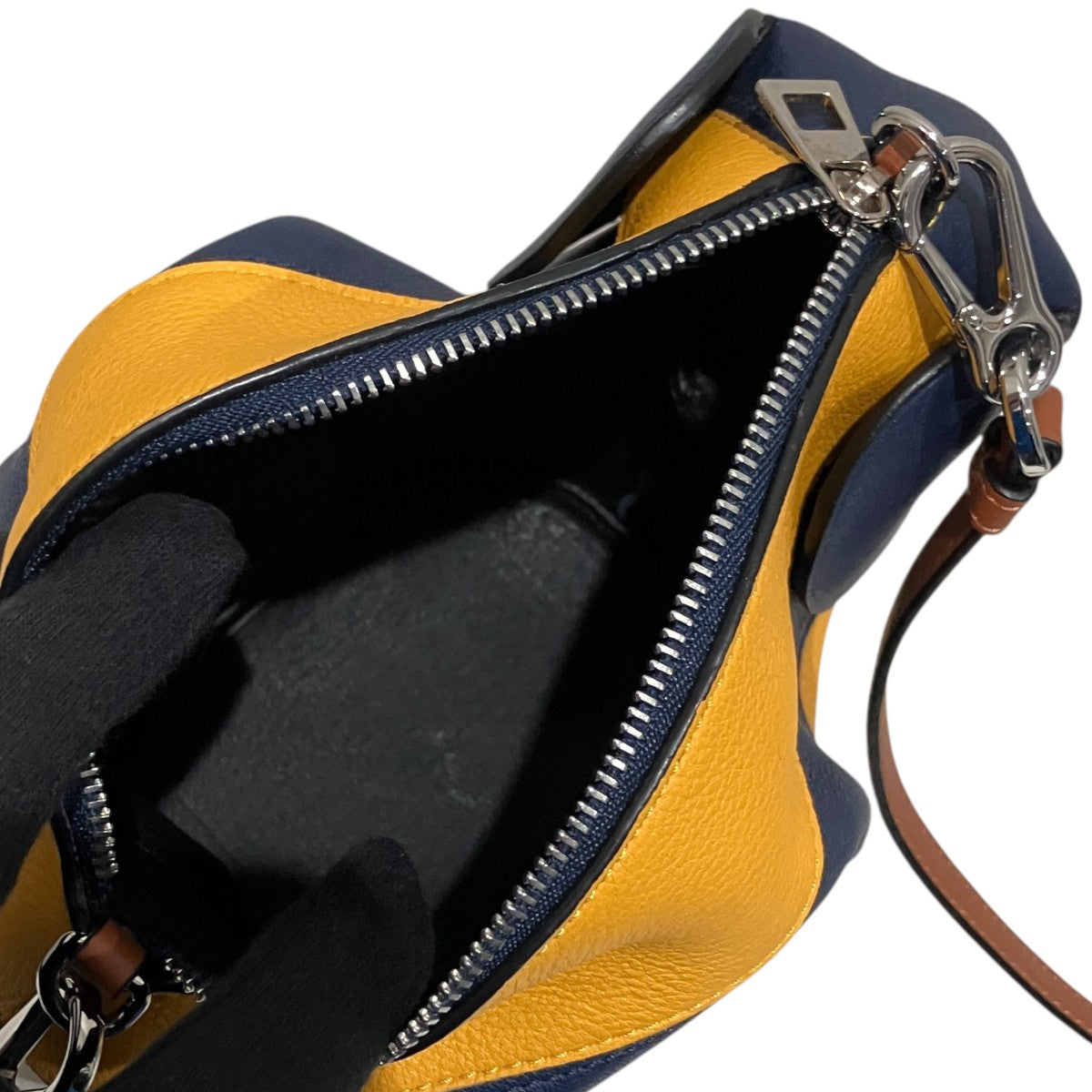 LOEWE ショルダーバッグWS15602 古着・中古-7枚目のアイテム画像