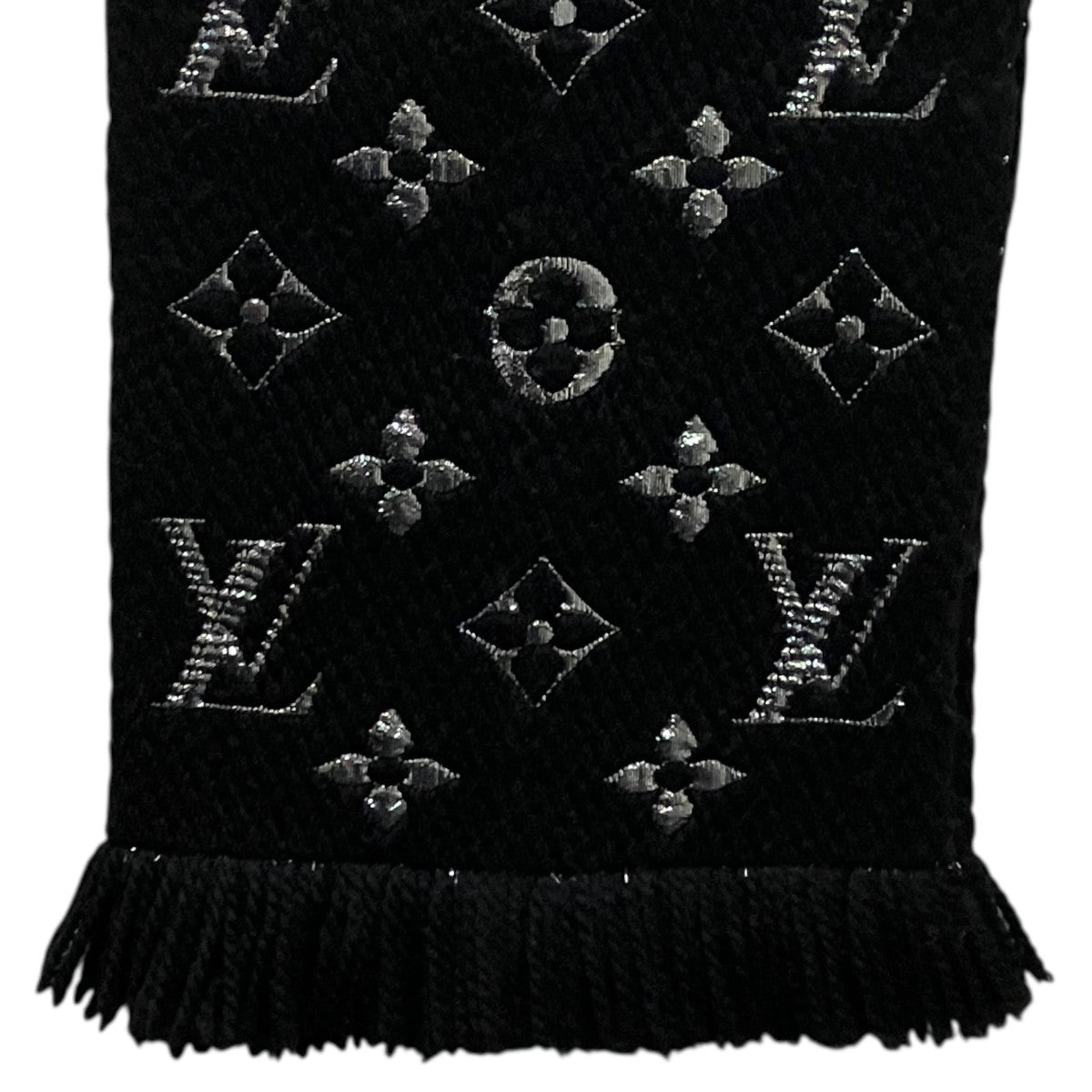 LOUIS VUITTON 【エシャルプロゴマニア】マフラーM75833 古着・中古-4枚目のアイテム画像