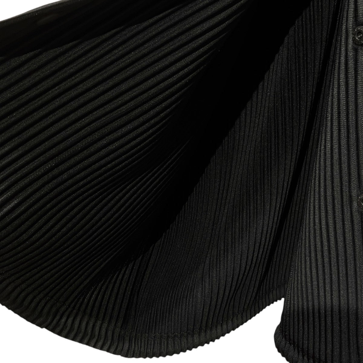 HOMME PLISSE ISSEY MIYAKE 25SS【MONTHLY COLORS MARCH】襟付きブルゾンHP51JC111 古着・中古-4枚目のアイテム画像
