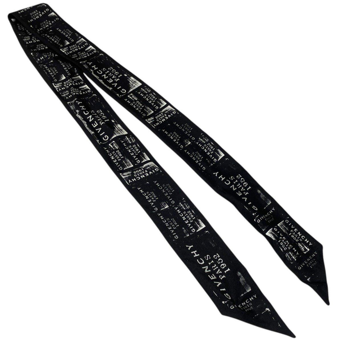 GIVENCHY シルクスカーフ 古着・中古-1枚目のアイテム画像