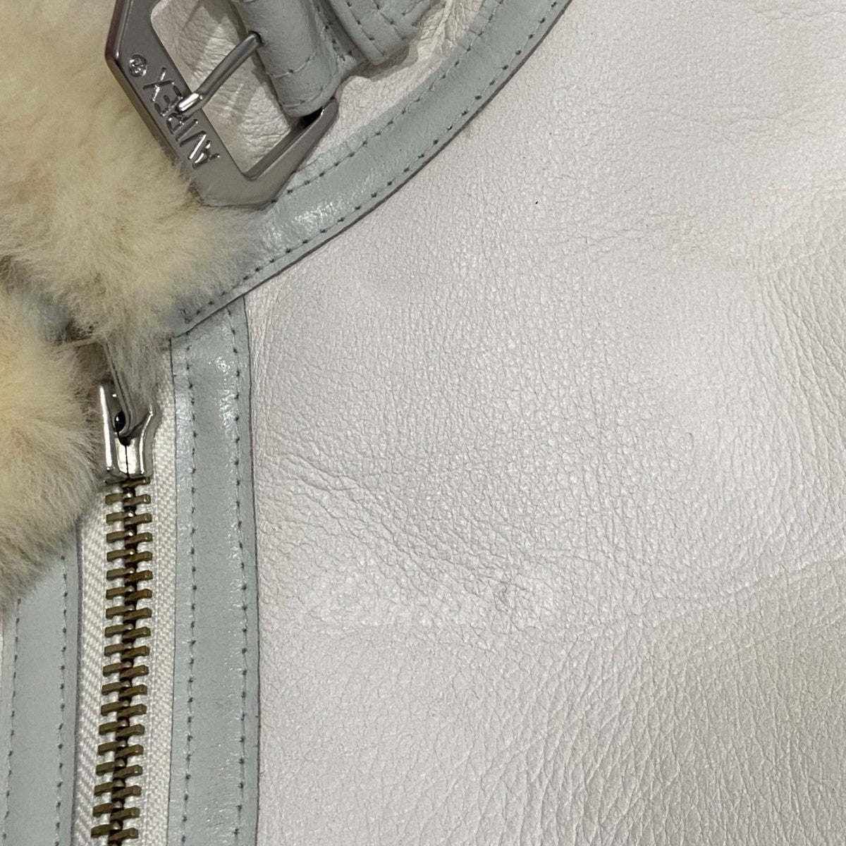 AVIREX×N．HOOLYWOOD(アビレックス×エヌハリウッド) 「 B-3 WHITE SHEEPSKIN」ムートンジャケット