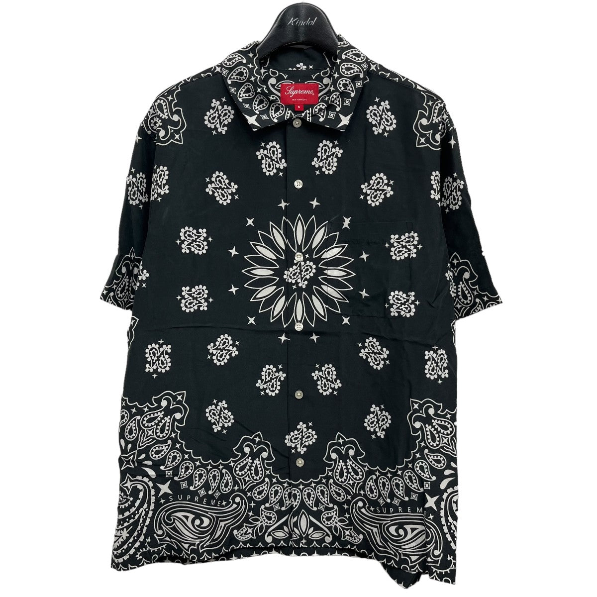 SUPREME(シュプリーム) ｢Bandana Silk S／S Shirt｣ バンダナシルクシャツ ブラック サイズ  14｜【公式】カインドオルオンライン ブランド古着・中古通販【kindal】