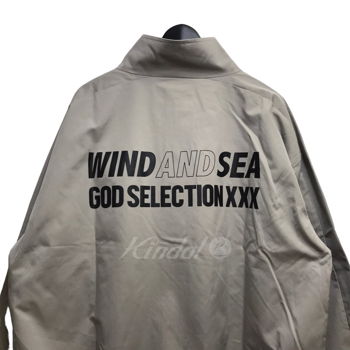 WIND AND SEA(ウィンダンシー) ×God selection XXX バックロゴトラック 