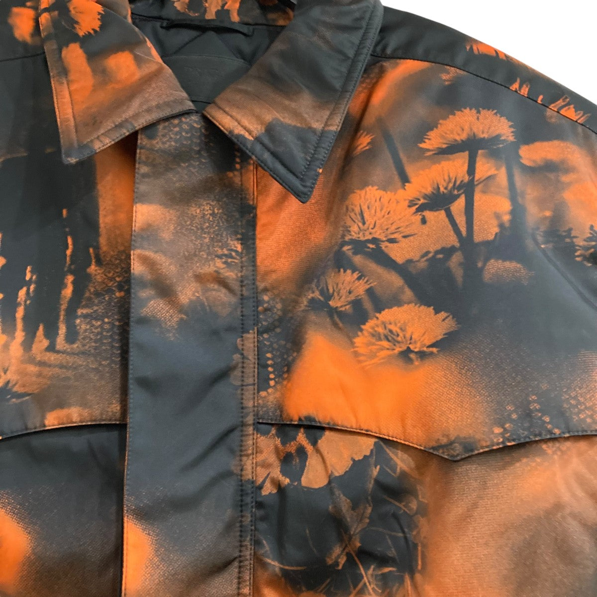 22AWリサイクルポリアミドバックプレート総柄ロングコートSGC091 S222