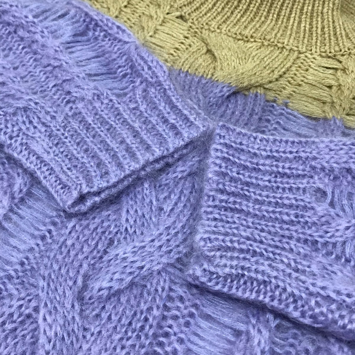 TAN(タンタン) ツートンモックネックセーターTN23FW005