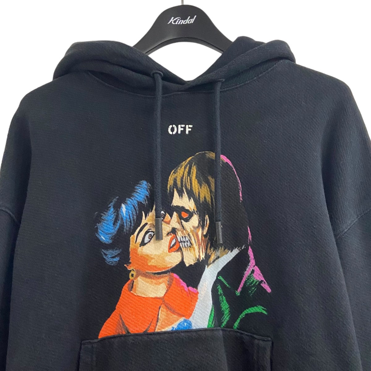 OFFWHITE(オフホワイト) KISS OVER HOODIEプリントプルオーバーパーカー