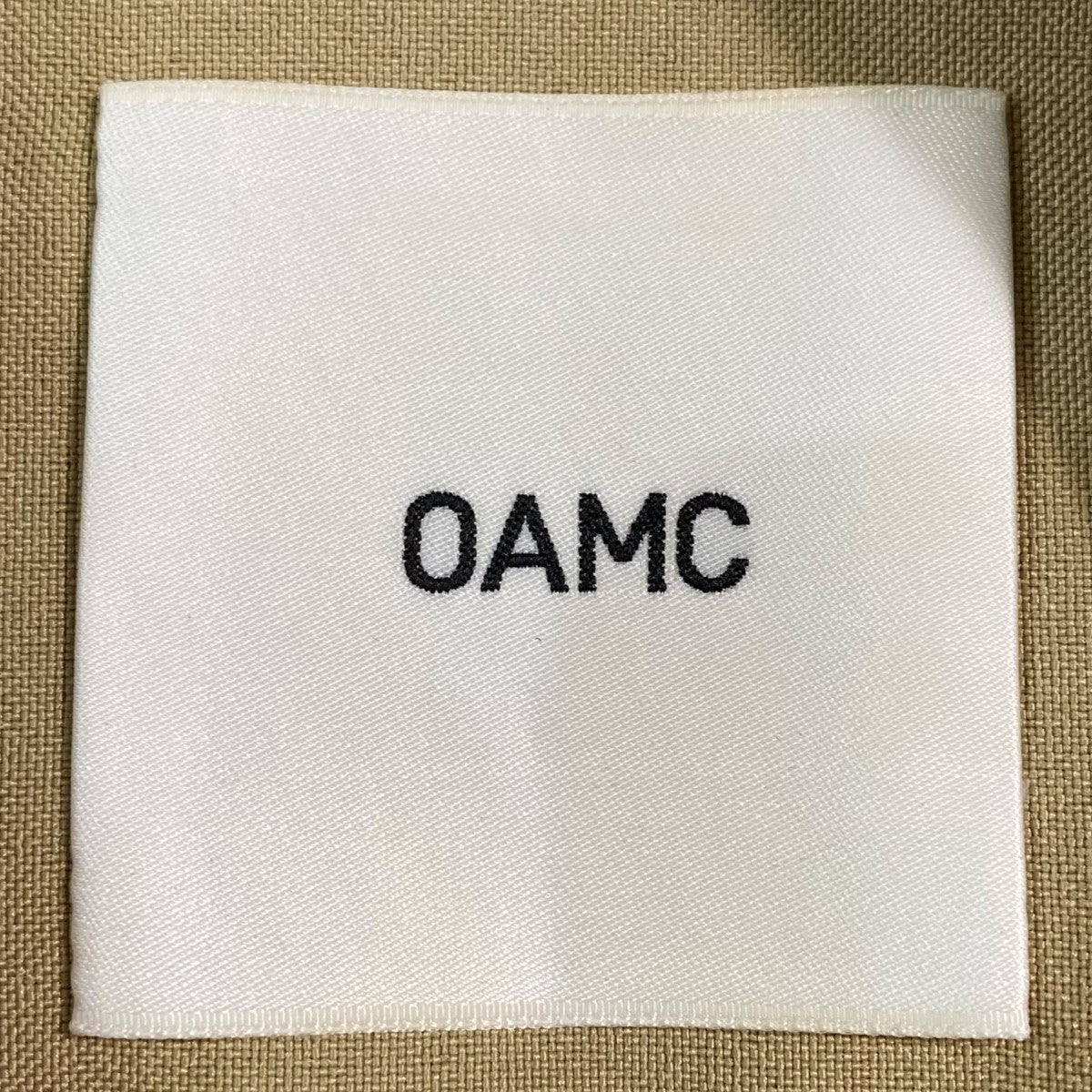 OAMC(オーエーエムシー) ｢System Shirt｣バックデザインスナップボタンシャツOAMT600168 OAMT600168 ベージュ  サイズ S｜【公式】カインドオルオンライン ブランド古着・中古通販【kindal】