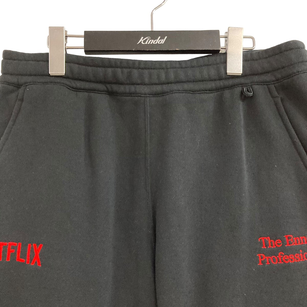 ネットフリックススウェットパンツAW23BRENPT06NTL
