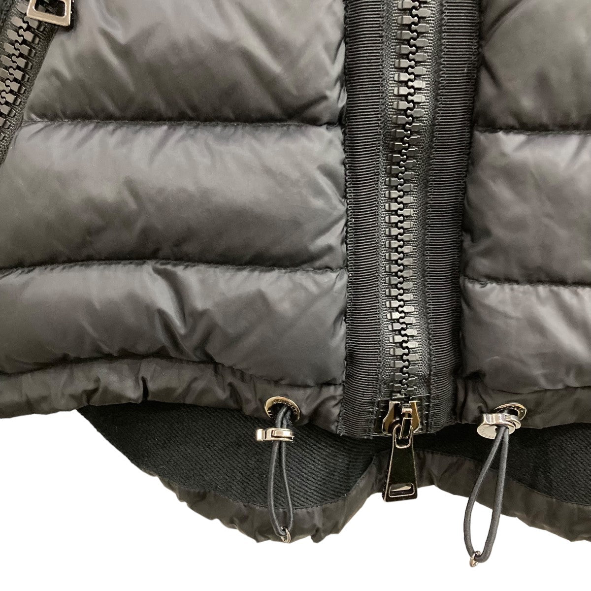 MONCLER(モンクレール) ハイブリッドカーディガンジャケットC20938496000 C20938496000 ブラック サイズ  XS｜【公式】カインドオルオンライン ブランド古着・中古通販【kindal】