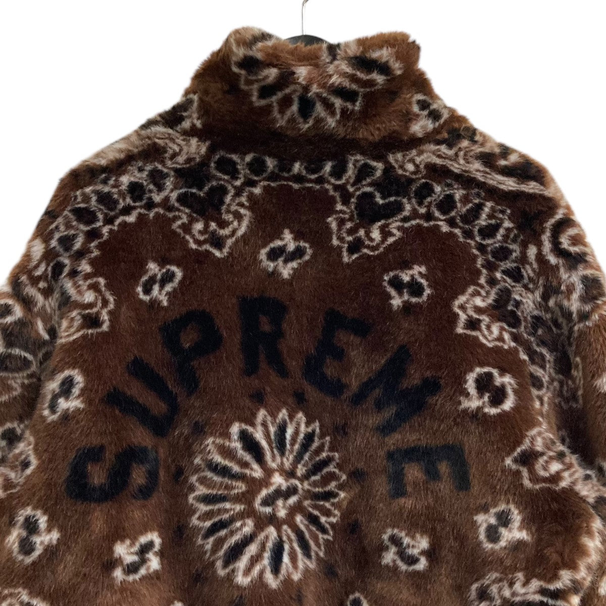 Supreme(シュプリーム) Bandana Faux Fur Bomber Jacketバンダナファーボンバージャケット