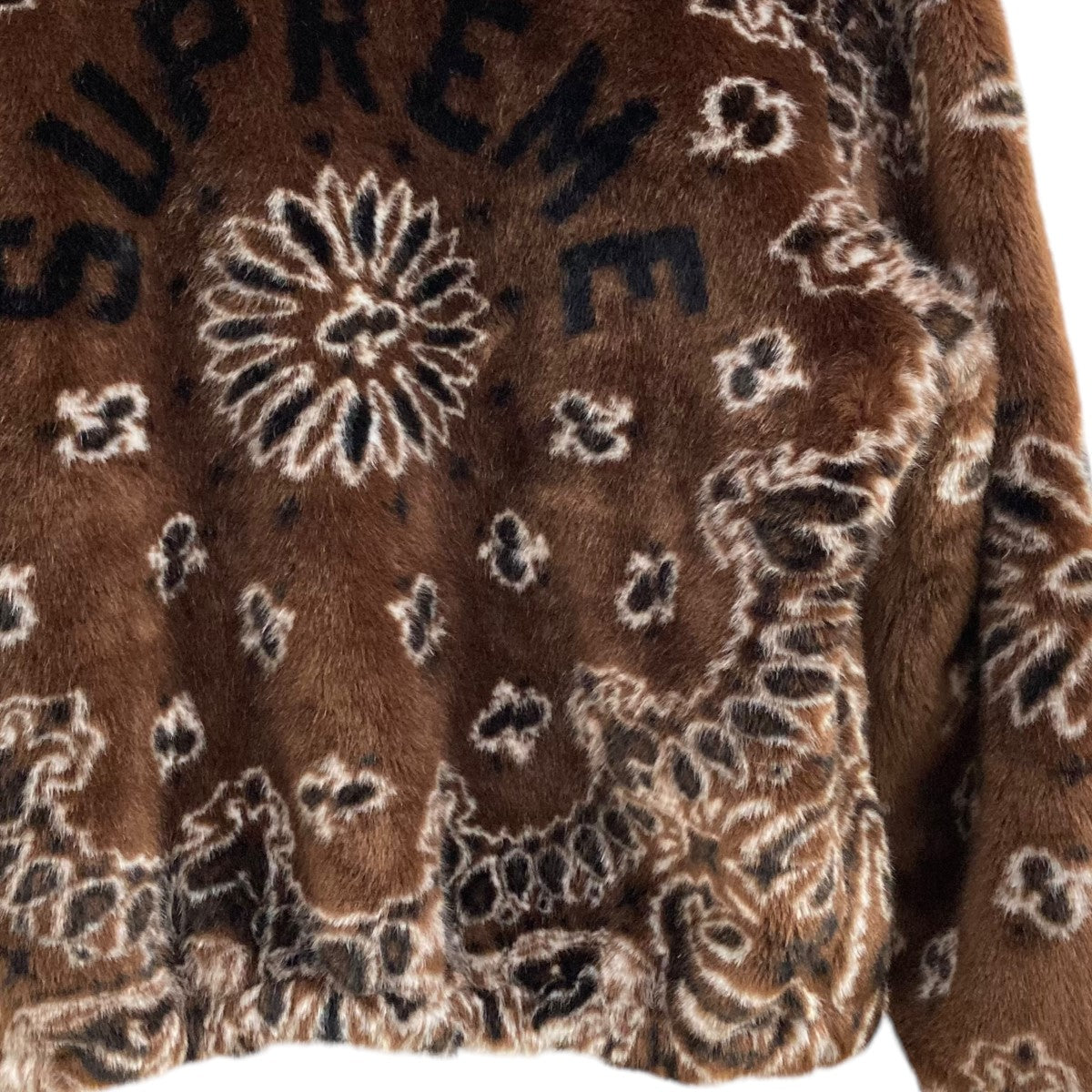 Supreme(シュプリーム) Bandana Faux Fur Bomber Jacketバンダナファーボンバージャケット