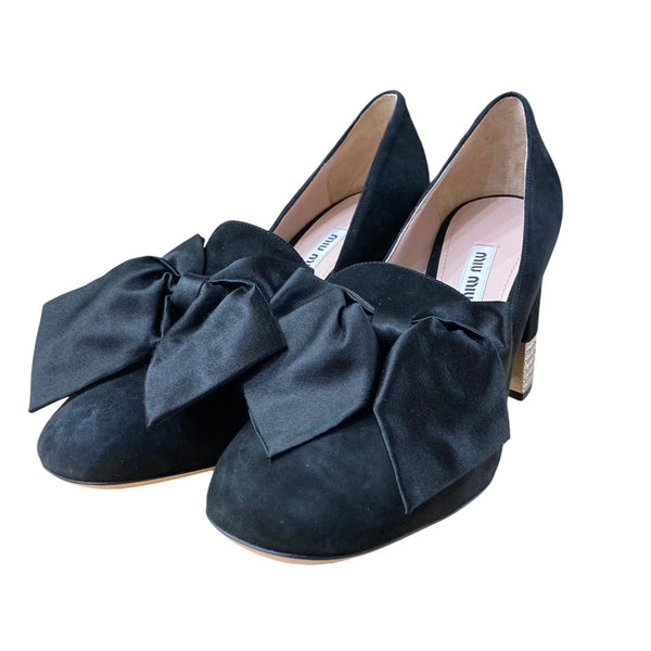 MIU MIU(ミュウミュウ) スエードリボンパンプス ブラック×シルバー