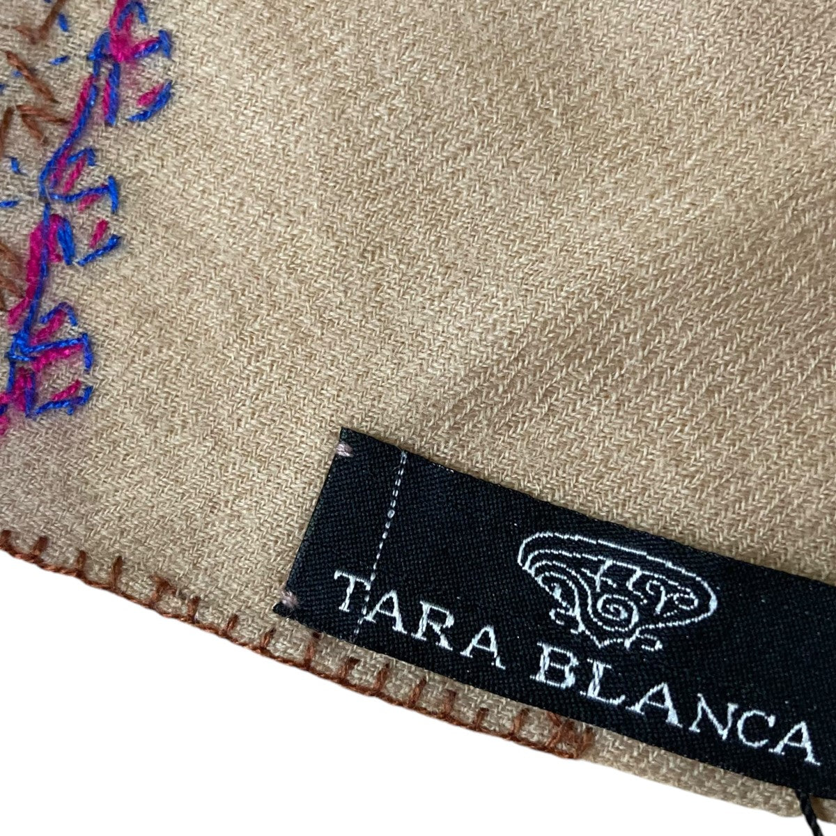 TARA BLANCA エンブロイダリーストール S-WN0074 ベージュ 中古TARA BLANCA タラブランカ 小物 ストール フクロウ