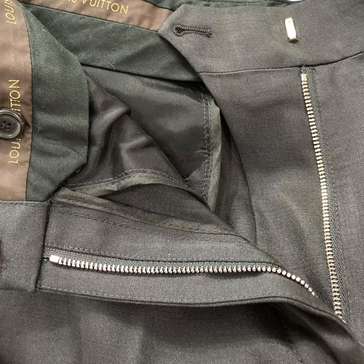 LOUIS VUITTON POLIAMIDEパンツ　ほぼ新品 日本国内最高級ブランド販売店のブランド通販専門店 / ルイ