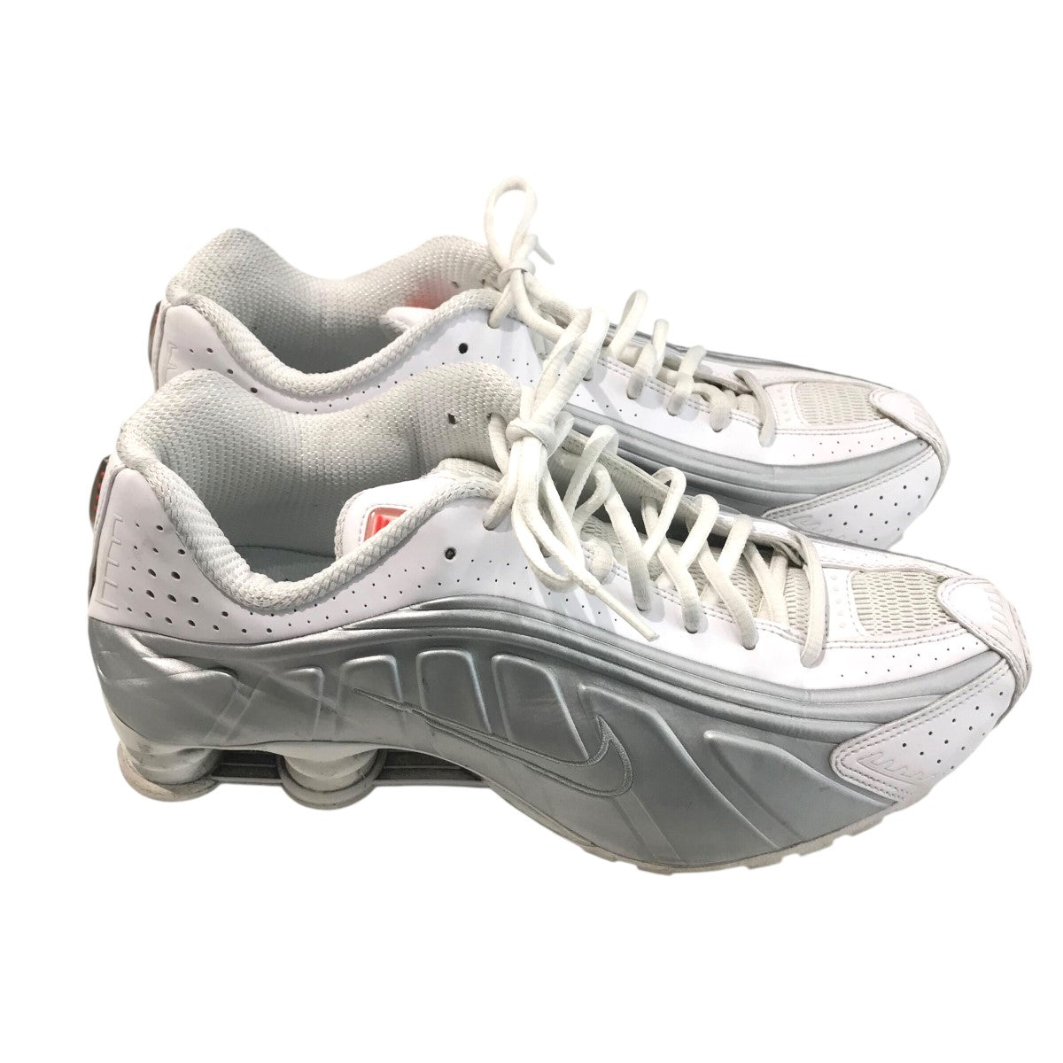 「SHOX R4」ローカットスニーカーAR3565 101