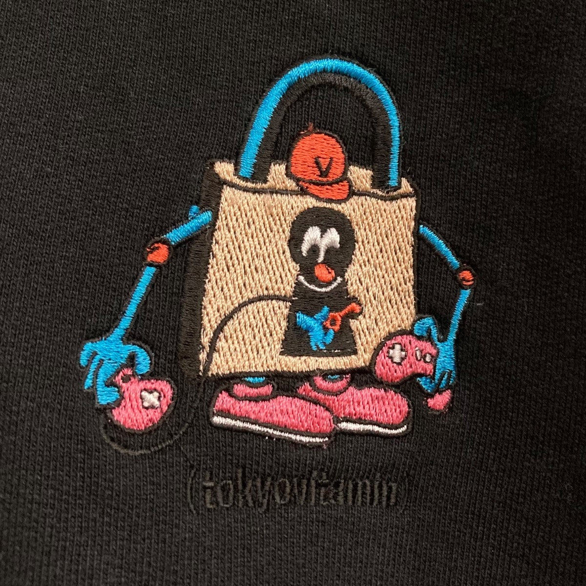 プルオーバーパーカー