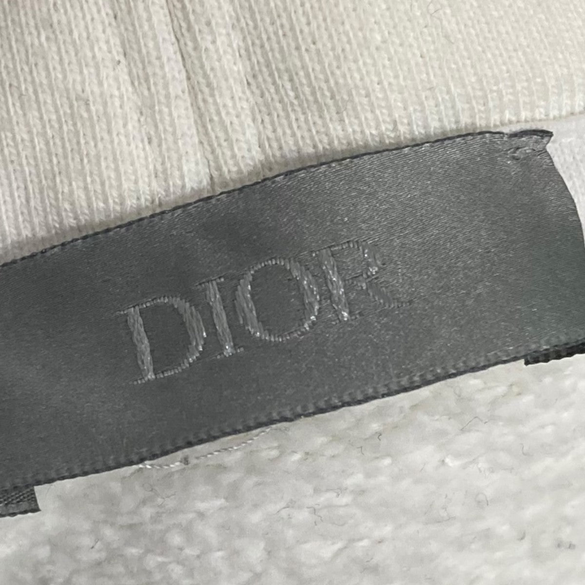 ディオールのエンブロイダリーパーカー 313J691A0531です。 DIOR 古着・中古 トップス アイテム