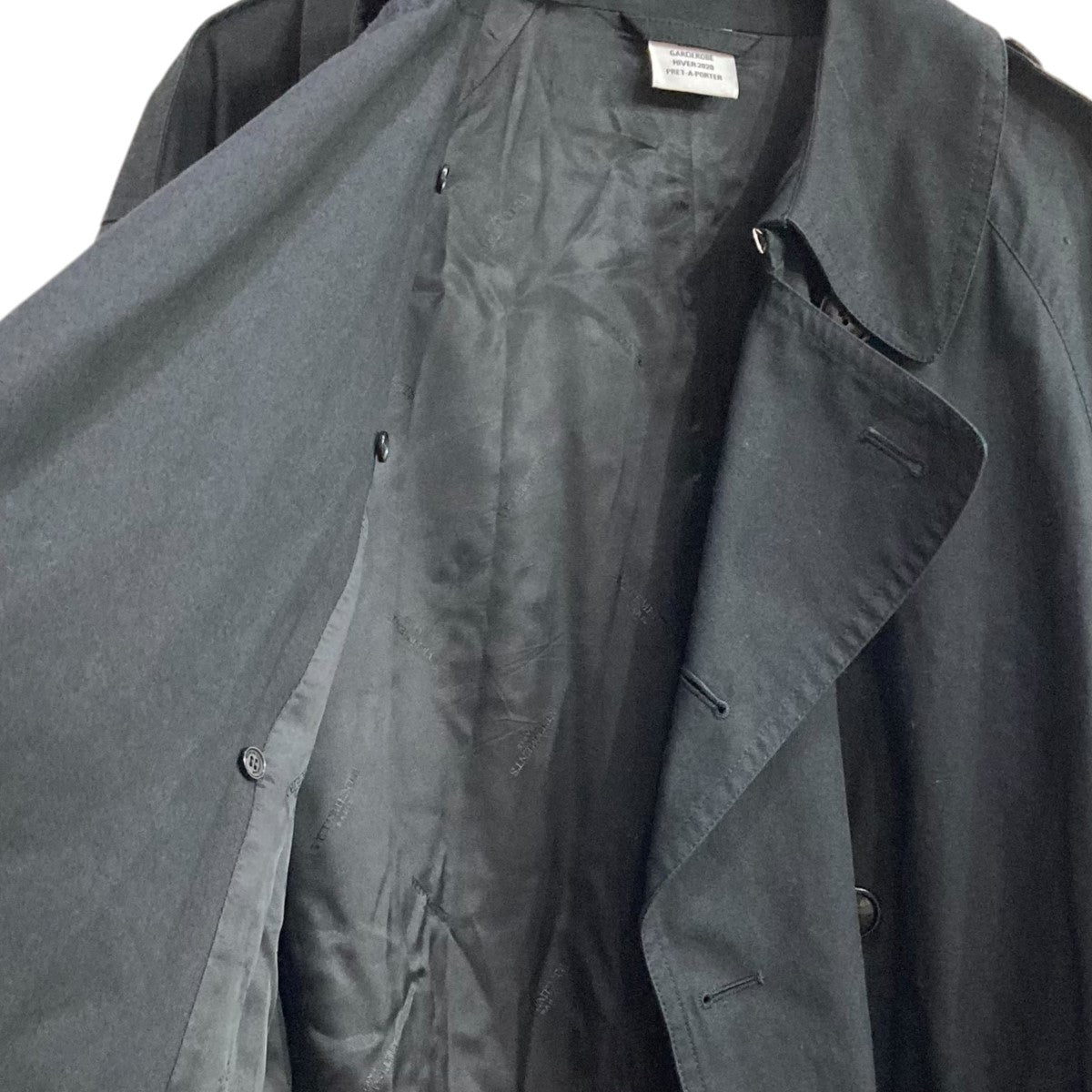 VETEMENTS(ヴェトモン) オーバーサイズトレンチコートUAH20JA820