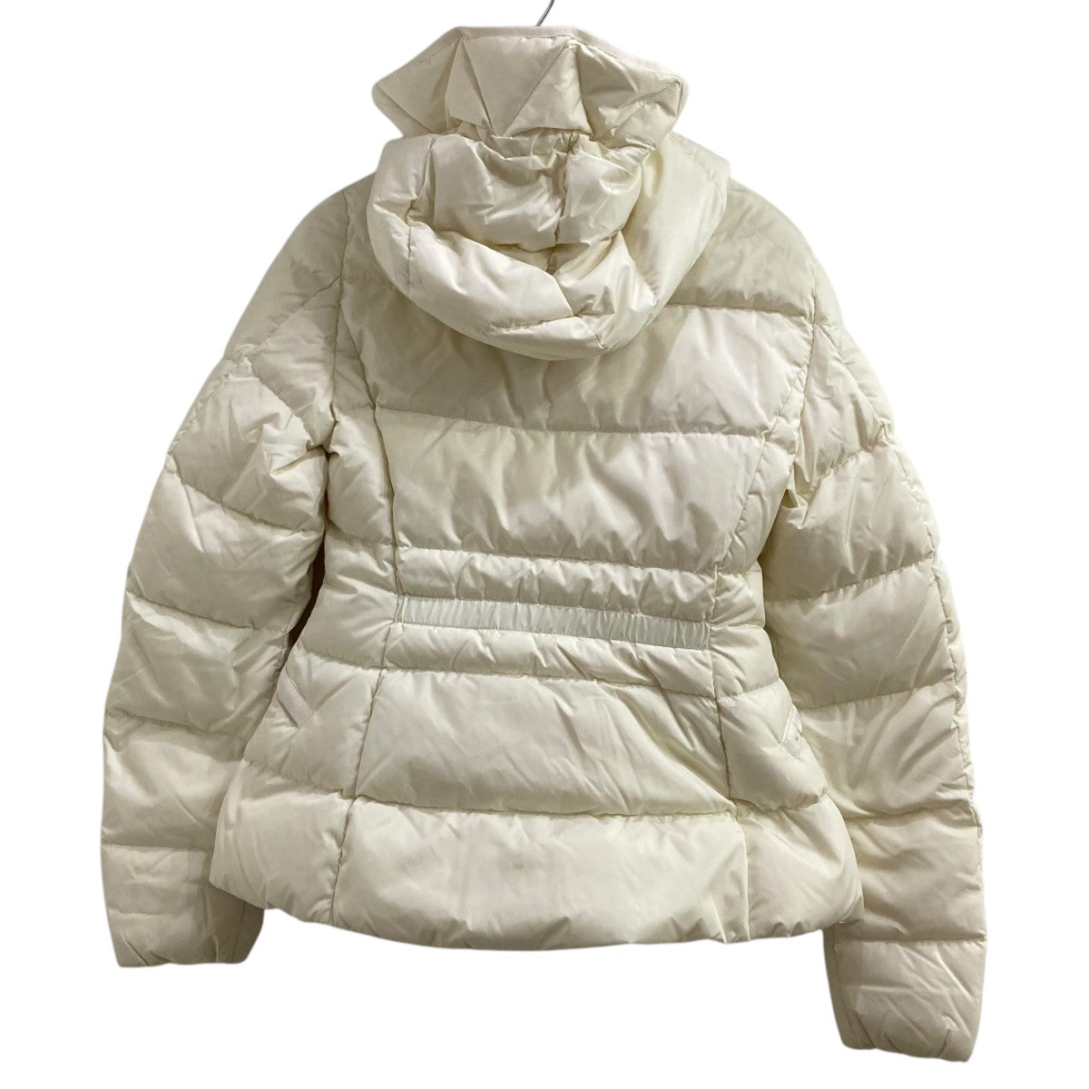 MONCLER(モンクレール) ダウンジャケットI20931A00075 AVOCE