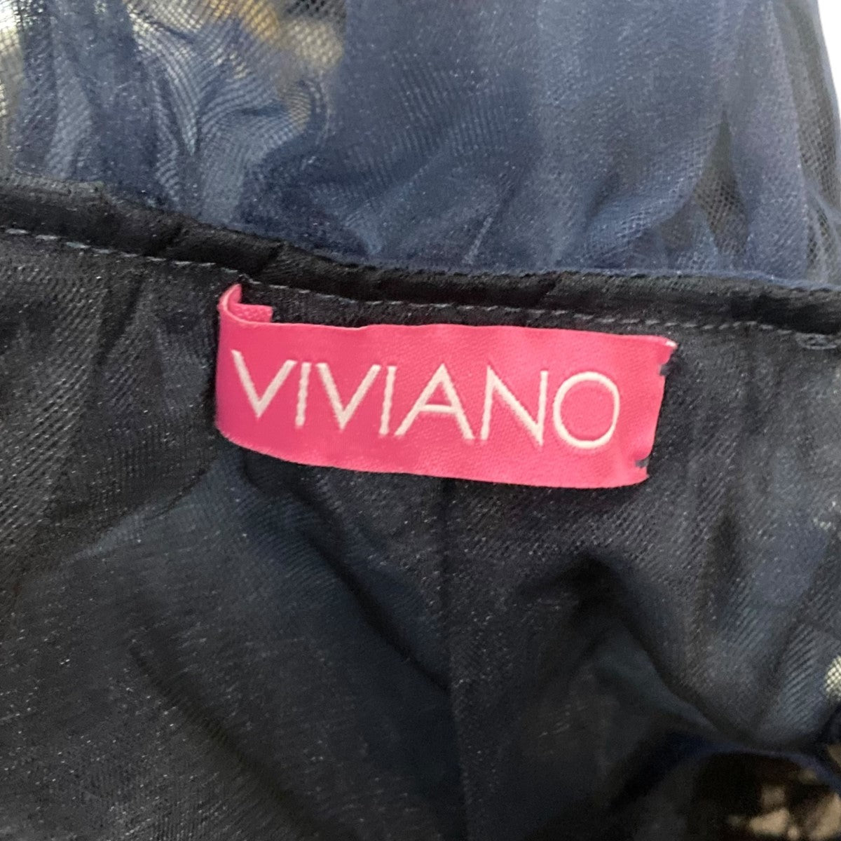 VIVIANO(ヴィヴィアーノ) 24SSギャザーチュールアシメキャミ