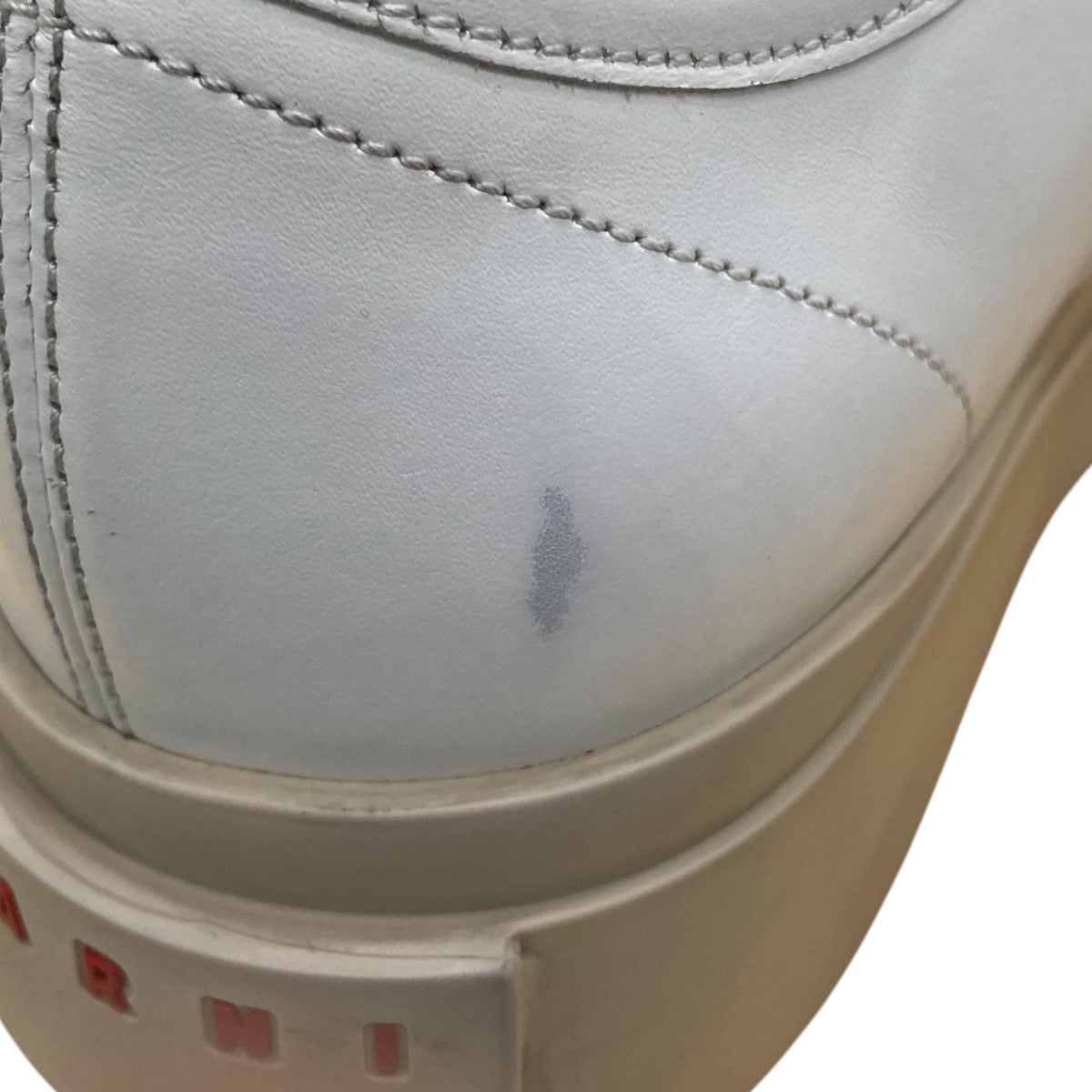 MARNI(マルニ) ローカットスニーカーSNZU002002 SNZU002002 ホワイト