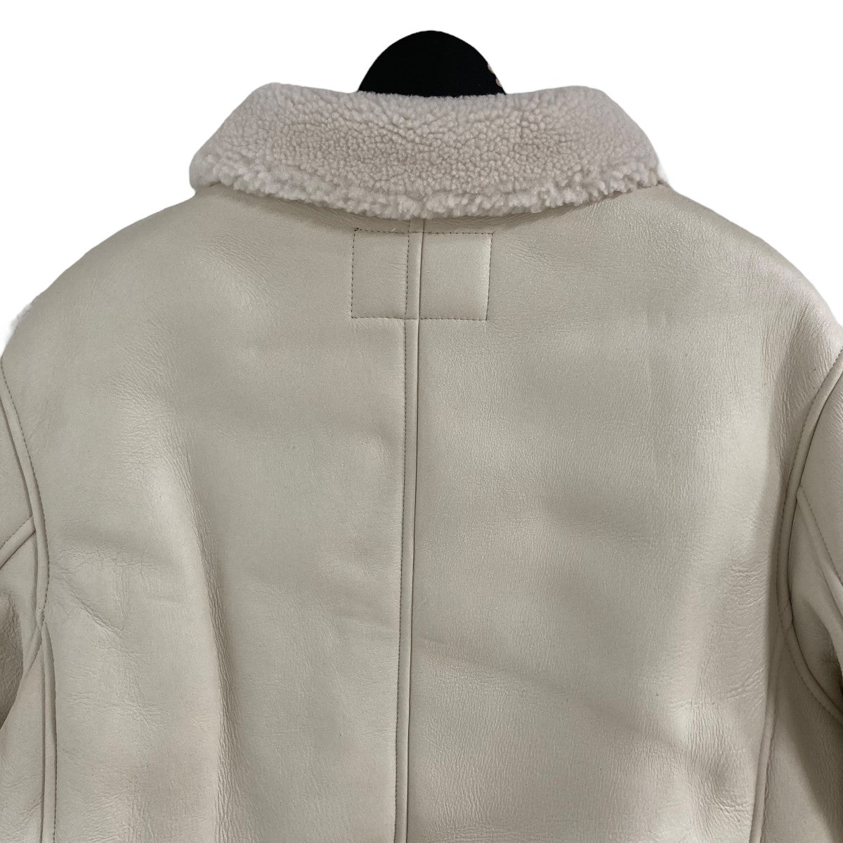 1piu1uguale3(ウノピゥウノウグァーレトレ) ムートンジャケット MRC155