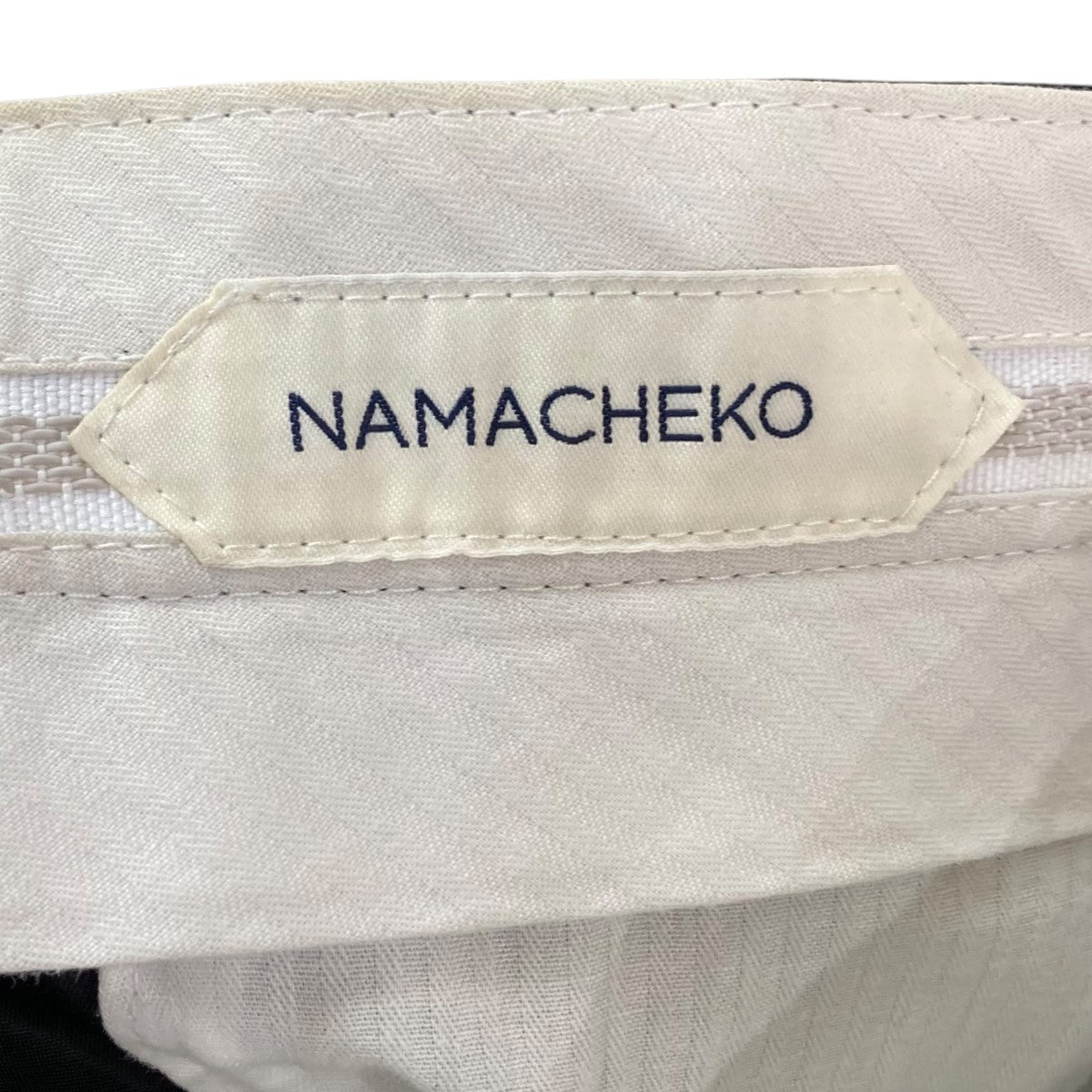 スラックス