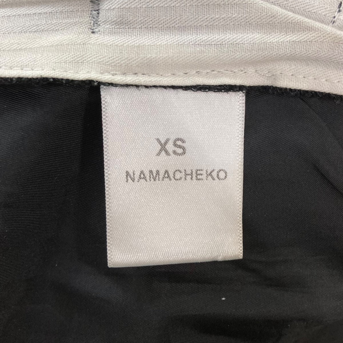 スラックス