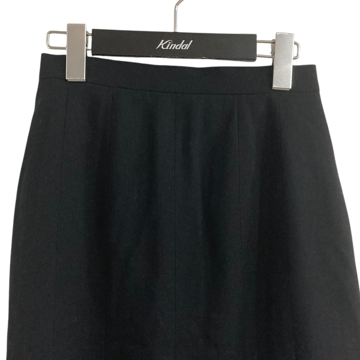 CHANELシャネル ロゴボタン付きスカート 黒 CHANEL】シャネル『金ボタン ココマーク スカートスーツ size38