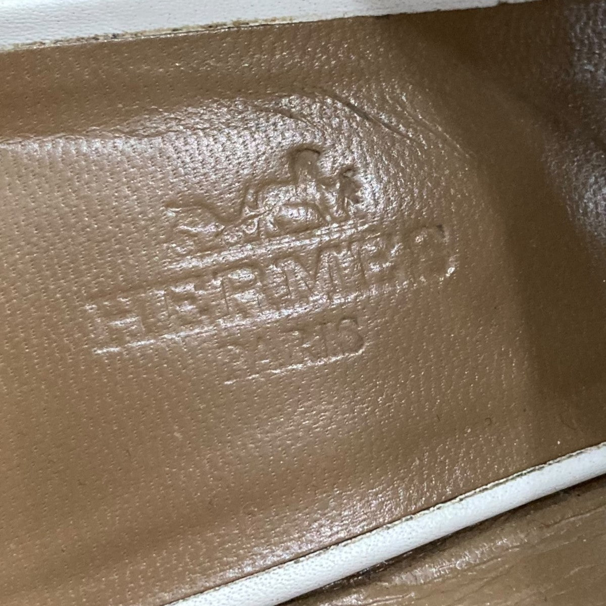 HERMES(エルメス) ケリーベルトサンダル ホワイト×ベージュ HERMES(エルメス) ケリーベルトサンダル ホワイト×ベージュ