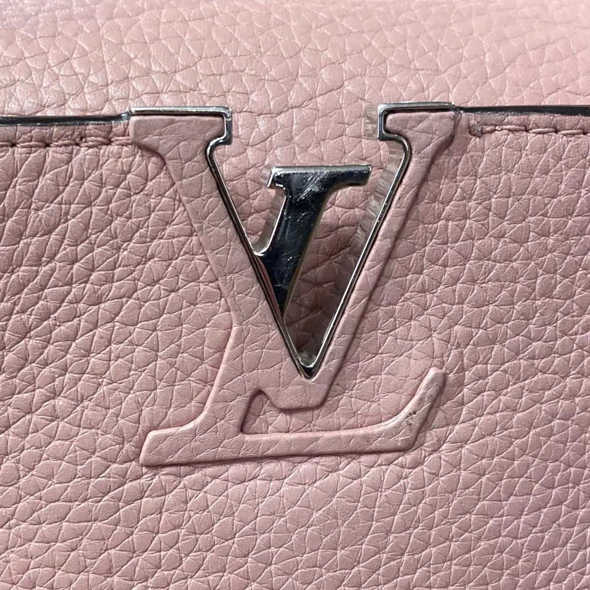 LOUIS VUITTON(ルイヴィトン) カプシーヌPM ショルダーバッグM42258