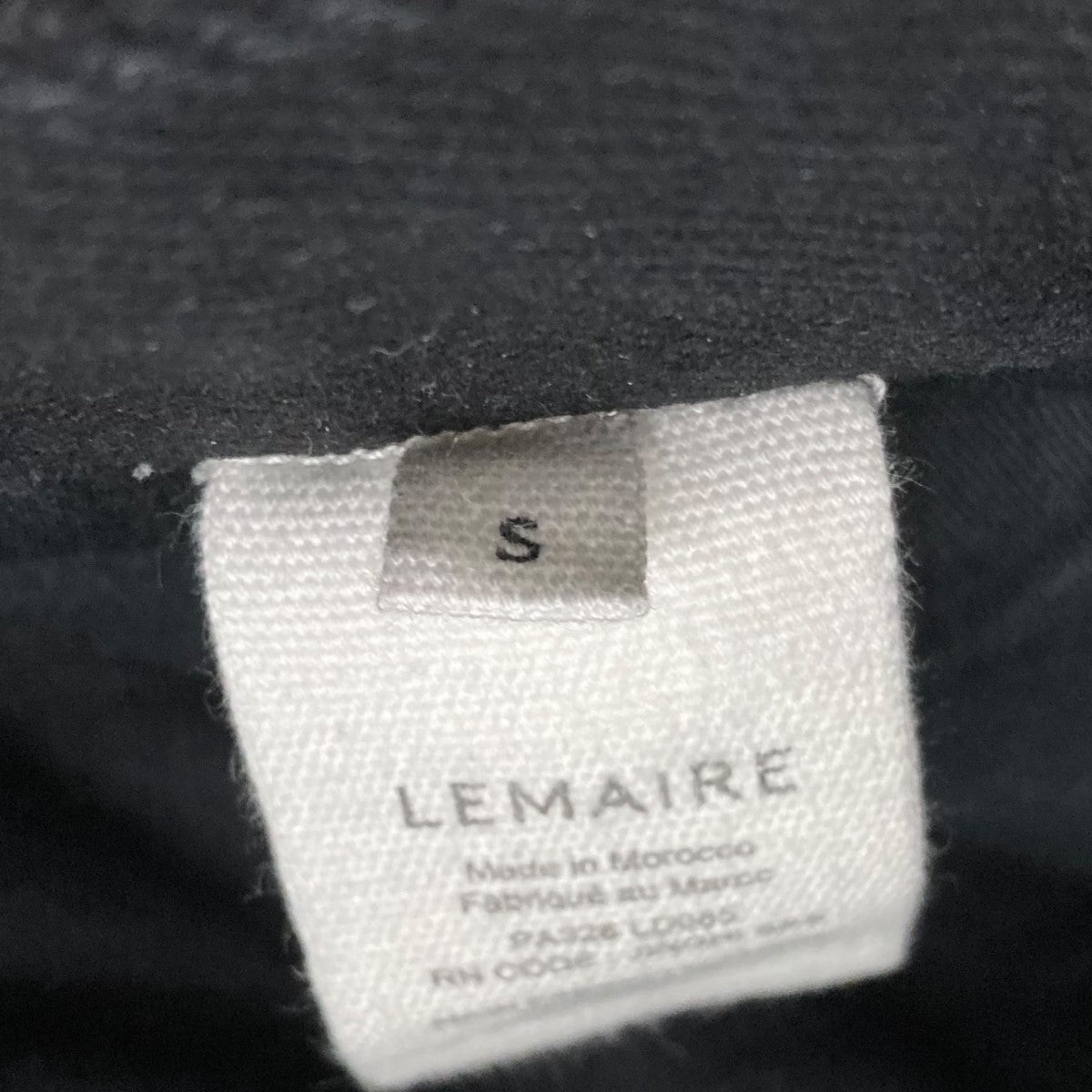 LEMAIRE(ルメール) デニムベルテッドパンツ ブラック サイズ S LEMAIRE(ルメール) デニムベルテッドパンツ ブラック サイズ S