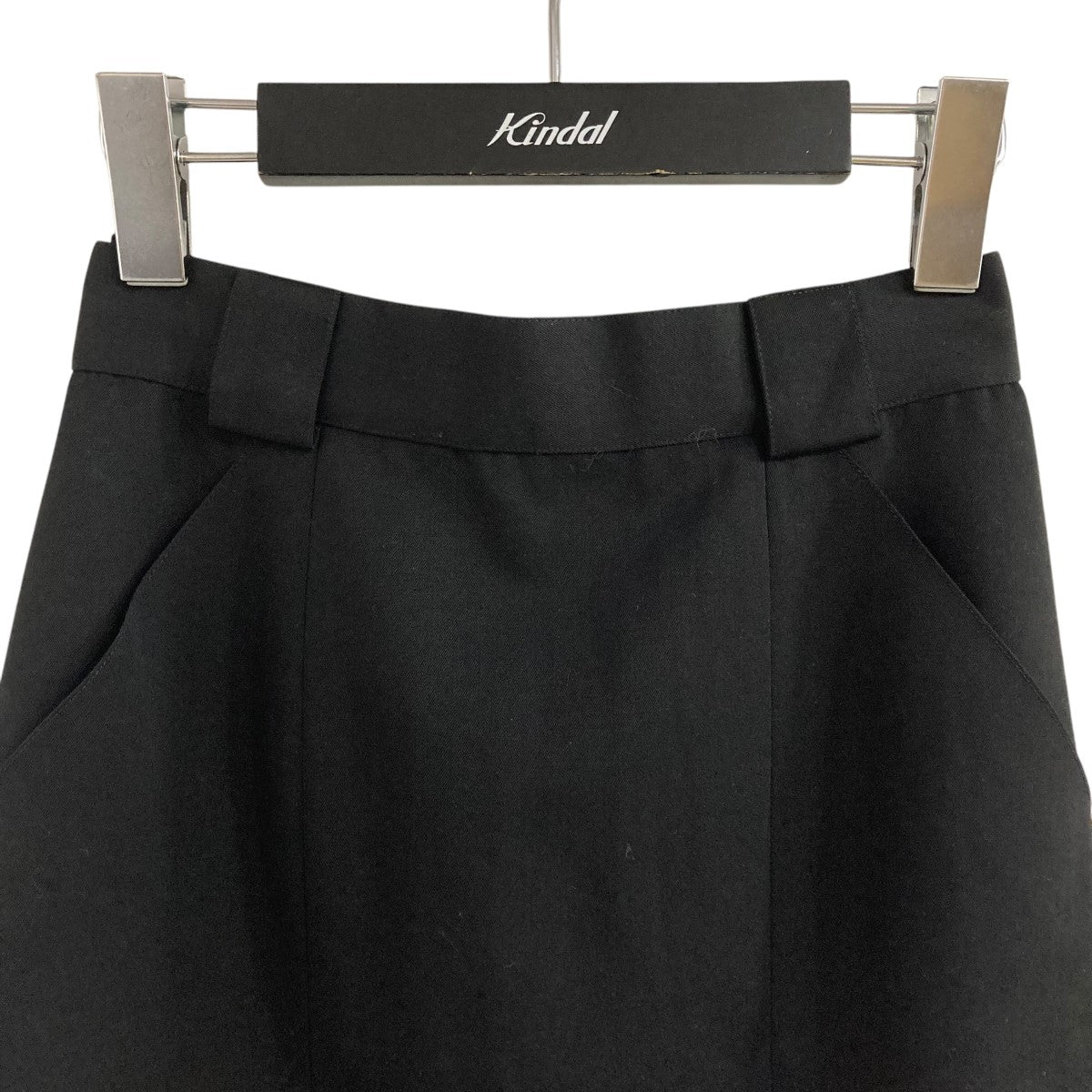 CHANEL(シャネル) ハーフパンツ ブラック サイズ 38｜【公式】カインド
