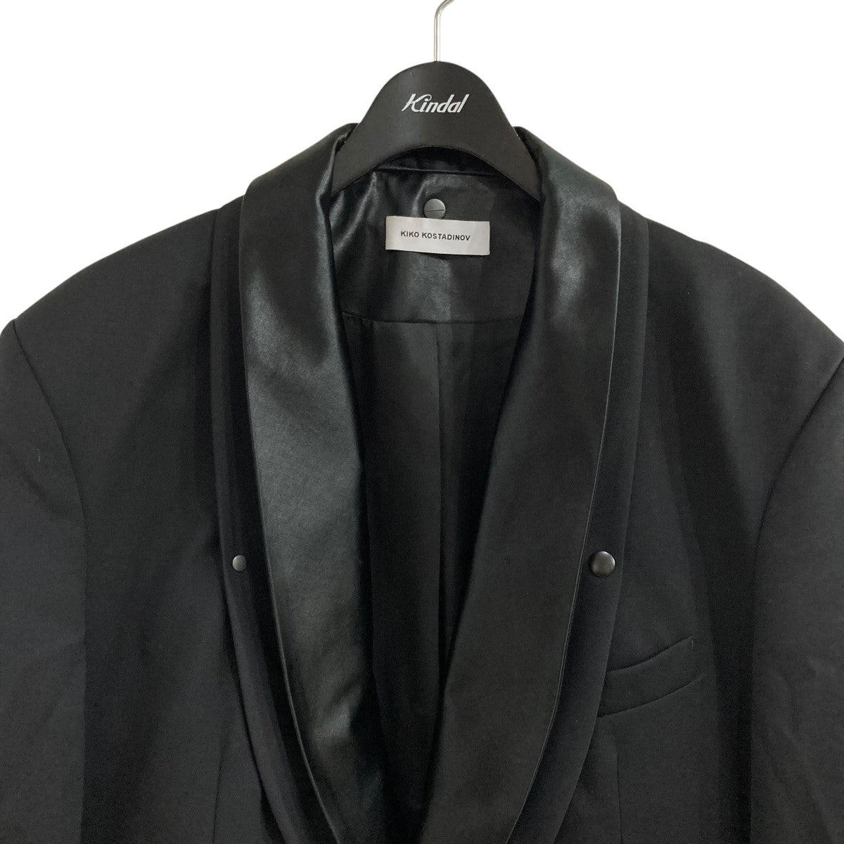 テーラードジャケット