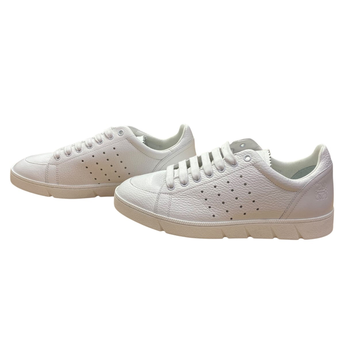 LOEWE(ロエベ) ローカットスニーカー 592411 ホワイト サイズ 41