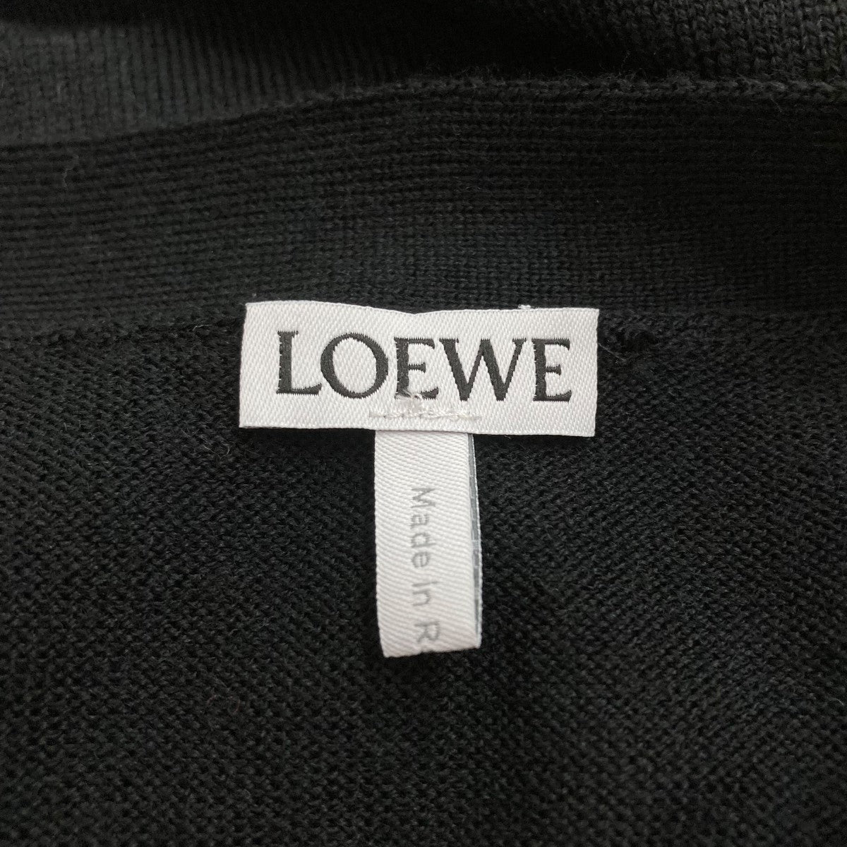 近年モデル LOEWE ロエベ カーディガン アナグラム レザーポケット 黒 中古・古着通販】LOEWE (ロエベ) アナグラム刺繍カーディガン