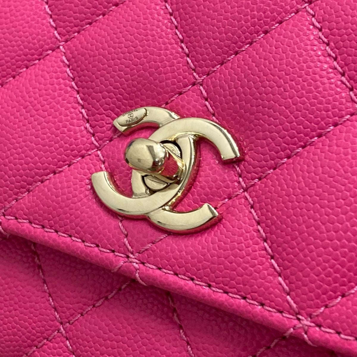 CHANEL(シャネル) ココハンドルキャビアスキンマトラッセ CHANEL(シャネル) ココハンドルキャビアスキンマトラッセ