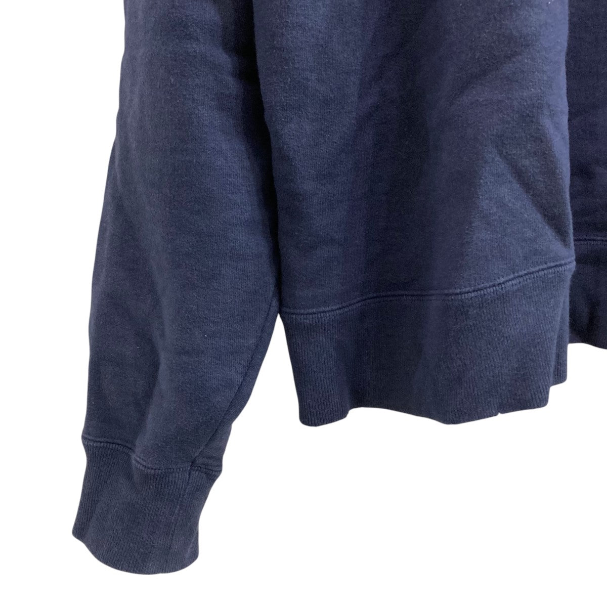 ダメージ加工ロゴプリントスウェット